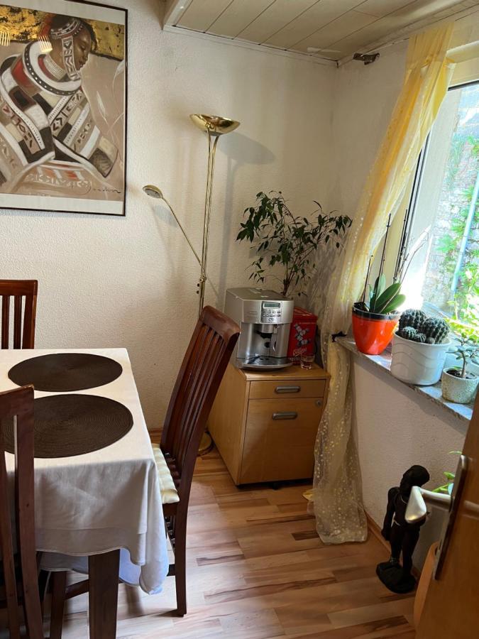 Gaestehaus Linden -Zweibettzimmer Екстер'єр фото